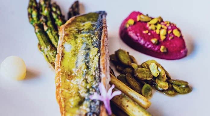 La Lisette-Maquereau, betteraves et asperges par Marie-Églantine Delcher